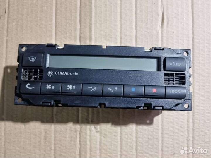 Блок управления климат-контролем Пассат Б-5 +