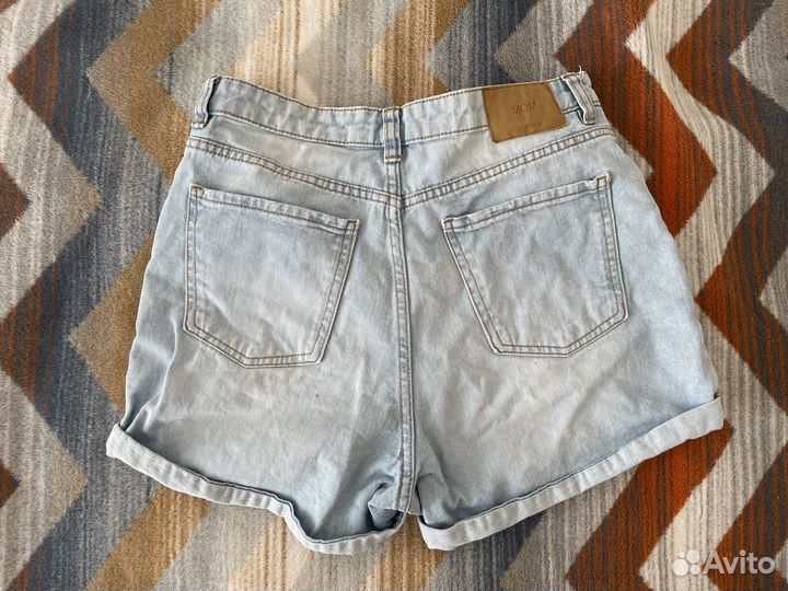 Джинсовые шорты