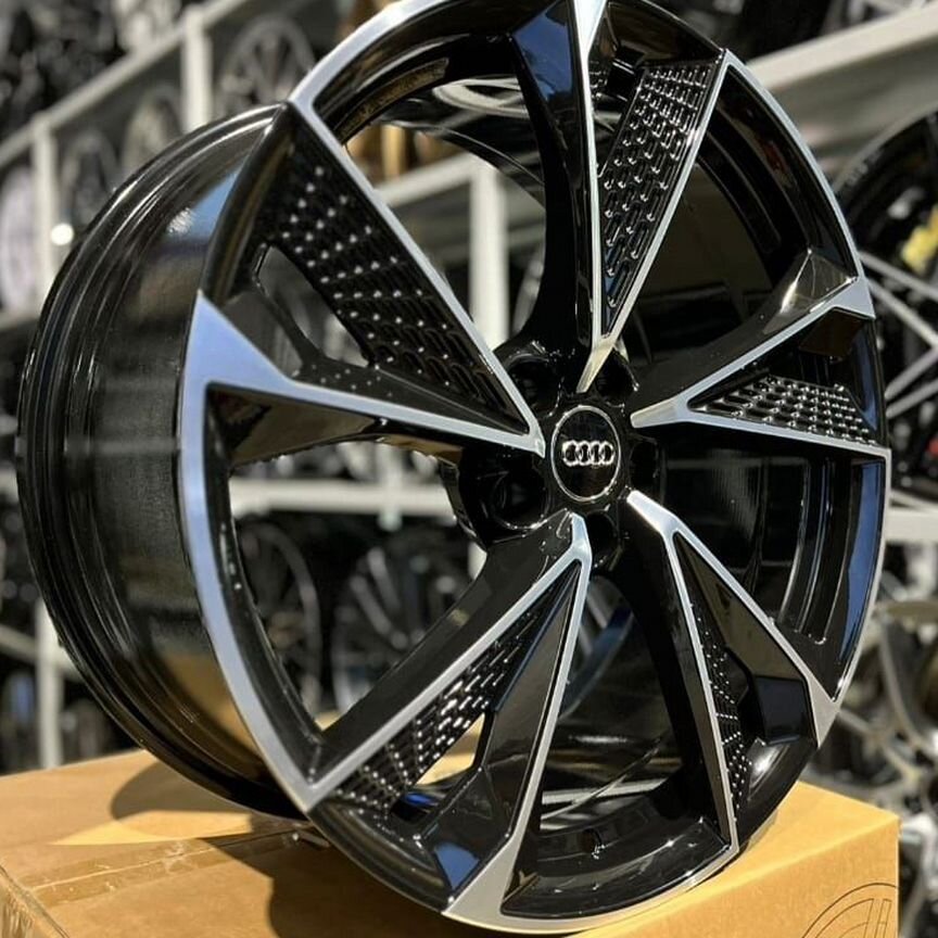 Литые диски Audi 9×R20 5×112