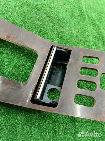 Накладка консоли передней панели Mercedes-Benz