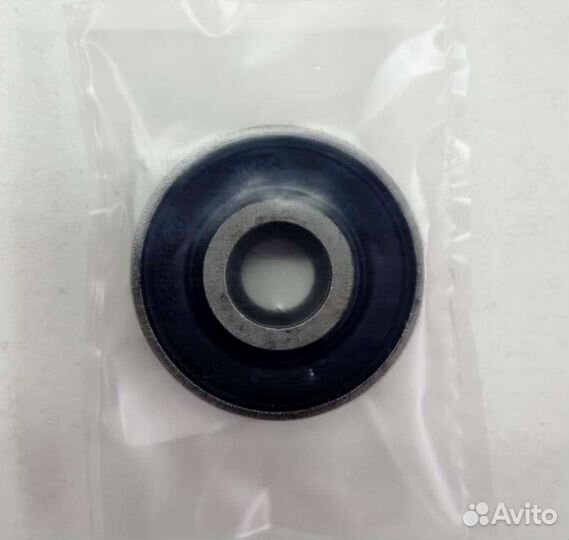 Сайлентблок переднего пневмобаллона RR L494. Новый