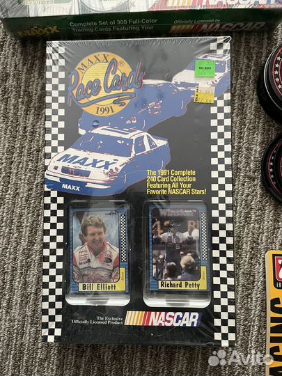 Nascar разные сувениры, коллекционные карточки