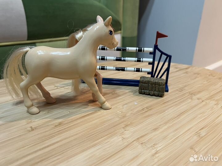 Лошдь игрушка