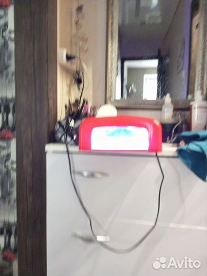 Уф лампа для ногтей