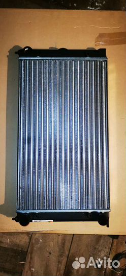 Радиатор охлаждения golf jetta passat 81
