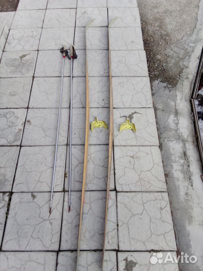 Продам беговые лыжи fisher