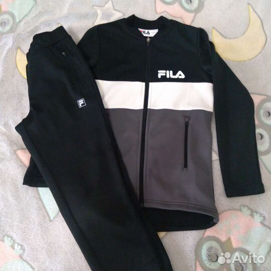 Спортивный костюм для мальчика 134-140 Fila