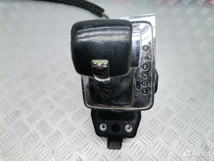Кулиса кпп для Volkswagen Passat 6 3C2713025H