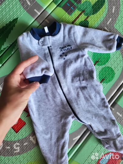 Комбинезончики на малыша 62