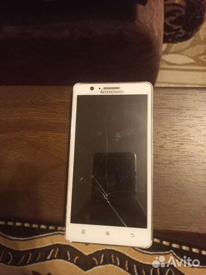 Телефон Lenovo