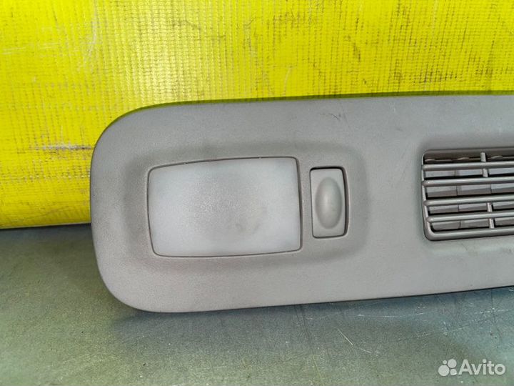 Дефлектор воздушный левый Nissan Patrol Y62 Y62