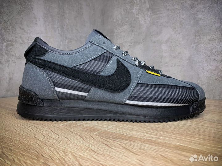 Кроссовки мужские Union x Nike Cortez