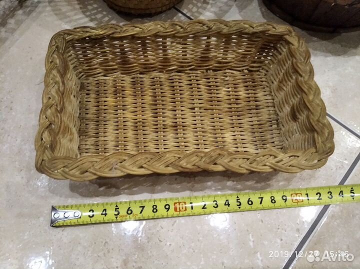 Корзинки плетеные
