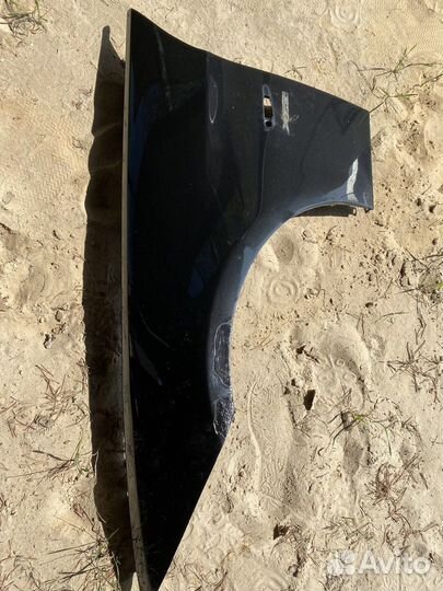 Переднее крыло bmw e90