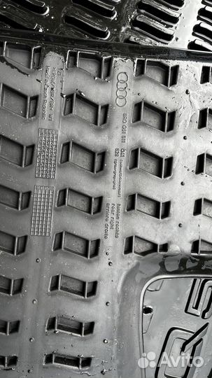 Коврик салона резиновые, оригинал