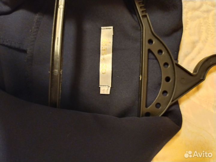 Школьный деловой костюм