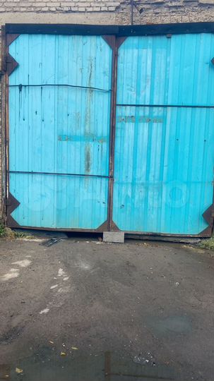 Гараж, > 30 м²