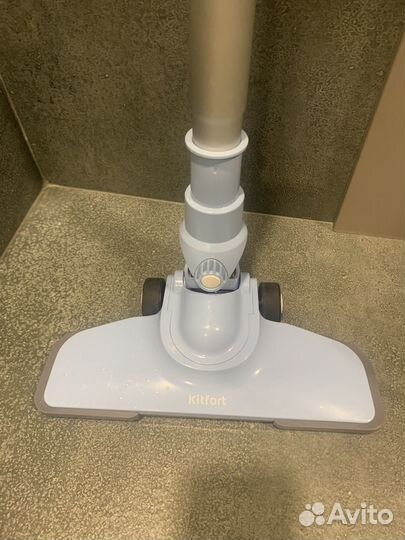 Вертикальный пылесос