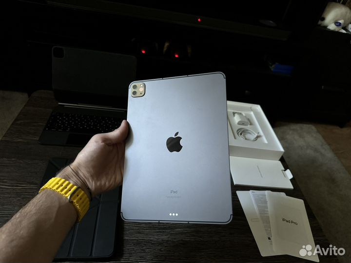 iPad Pro 11 M1 128 Sim (как новый)