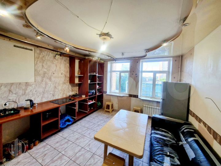 3-к. квартира, 110,8 м², 4/10 эт.