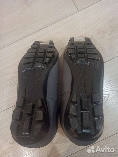 Лыжные ботинки inovik (Декатлон)