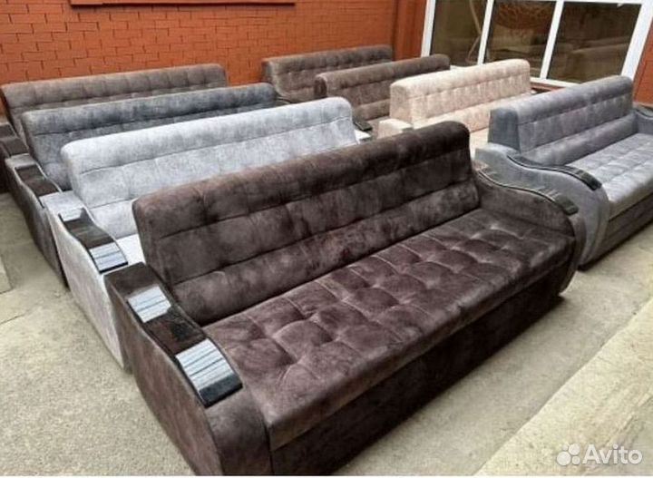 Прямой диван на заказ