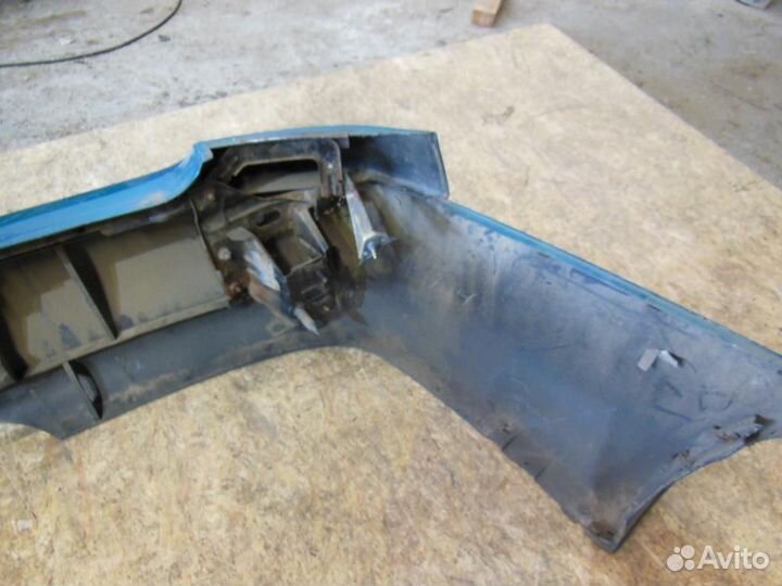 Бампер задний Mazda 626