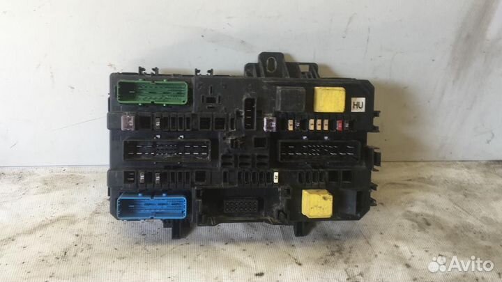 Блок предохранителей Opel Astra