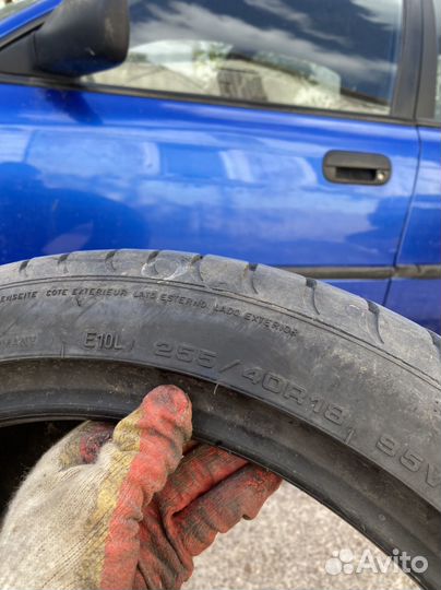 Goodyear EfficientGrip 255/40 R18 95V