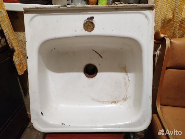 Мойка для кухни 50х50