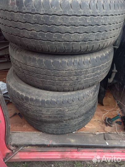 Bridgestone Dueler H/L 265/65 R17