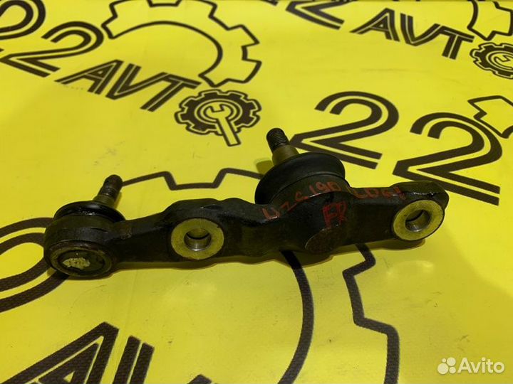 Шаровая опора передняя правая Lexus Gs430 UZS190