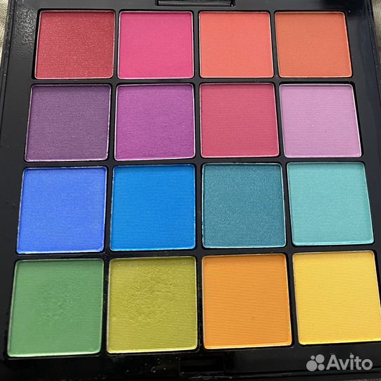 Палитра теней NYX