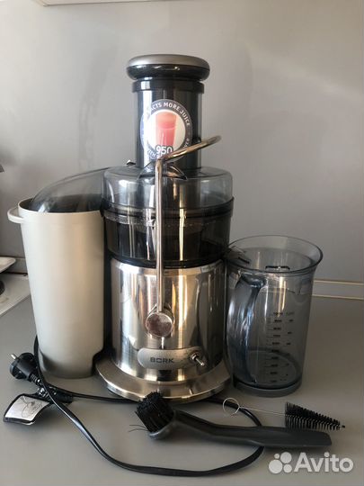 Соковыжималка bork ju cup 21095 SI