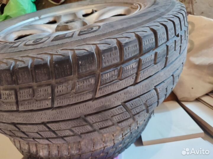 Yokohama Geolandar I/T-S G073 215/70 R16