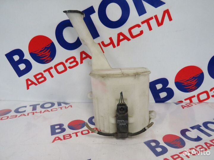Бачок омывателя toyota BB NCP30, NCP31, NCP35, NCP
