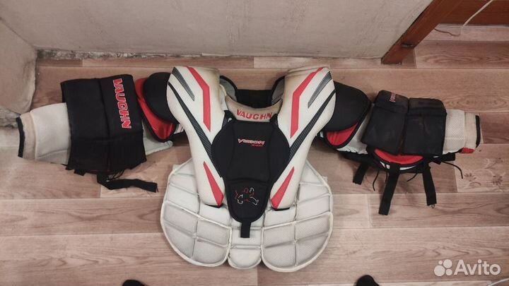 Форма хоккейная вратарская