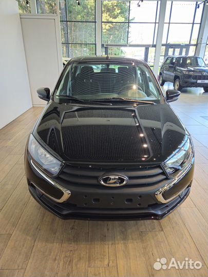 LADA Granta 1.6 МТ, 2024