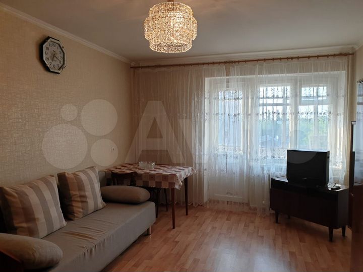2-к. квартира, 52 м², 4/5 эт.