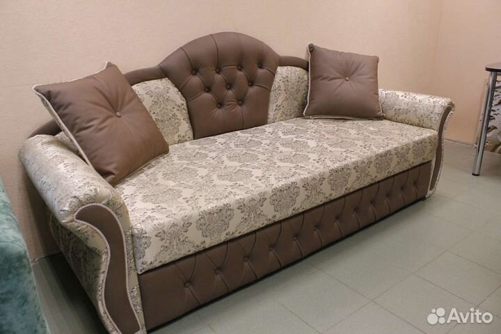 Диван кровать классический новый
