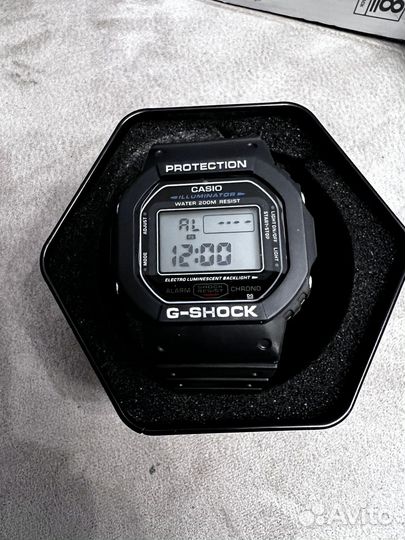 Японские наручные часы Casio G-Shock DW-5600E-1V