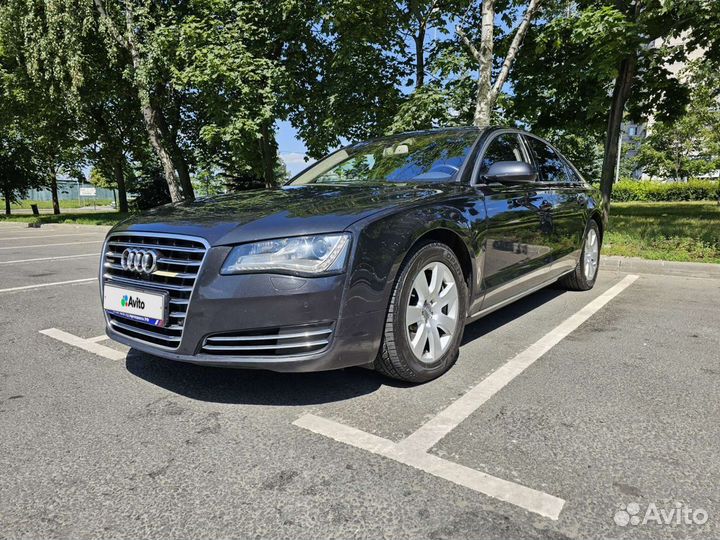Audi A8 4.2 AT, 2010, 300 000 км