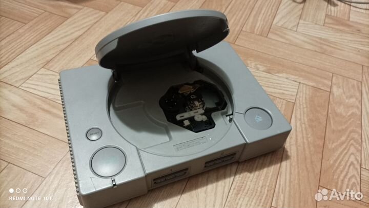 Продам Sony ps1