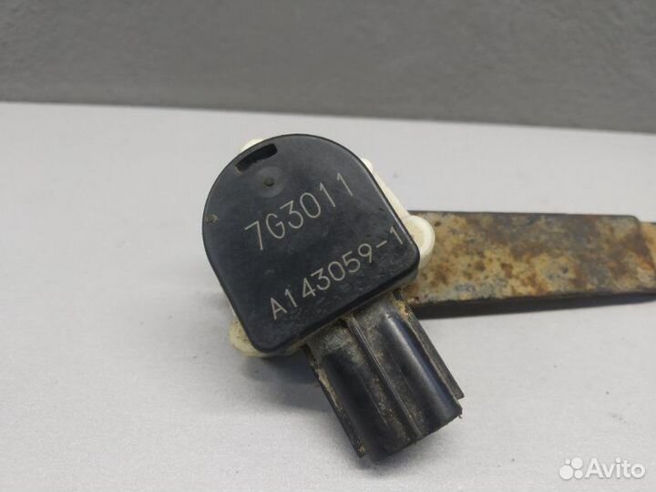 Датчик положения кузова Subaru Forester