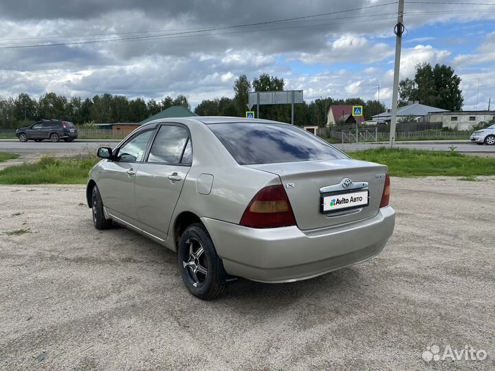 Toyota Corolla 1.5 AT, 2000, 470 000 км