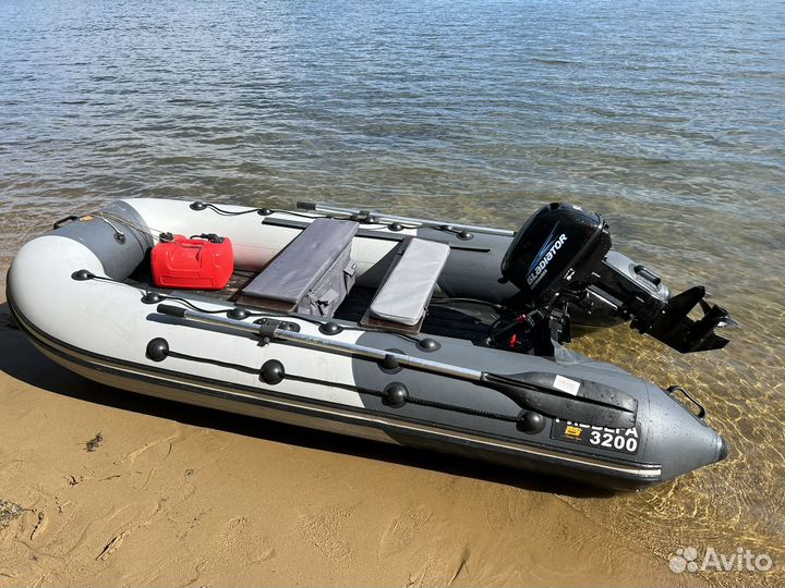 Ривьера 3200 гидролыжа и мотор gladiator 9.8