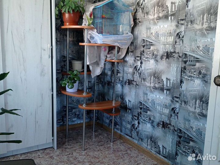 Подставка для цветов напольная