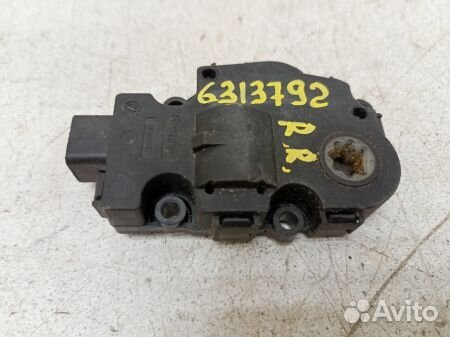 Моторчик заслонки печки