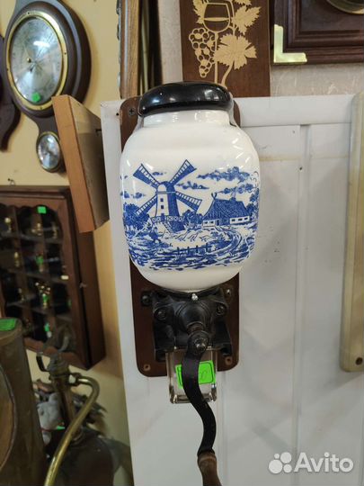 Кофемолка настенная Голландия