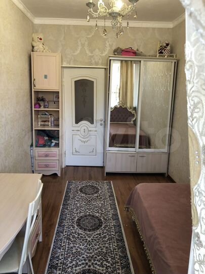 4-к. квартира, 130 м², 3/3 эт.